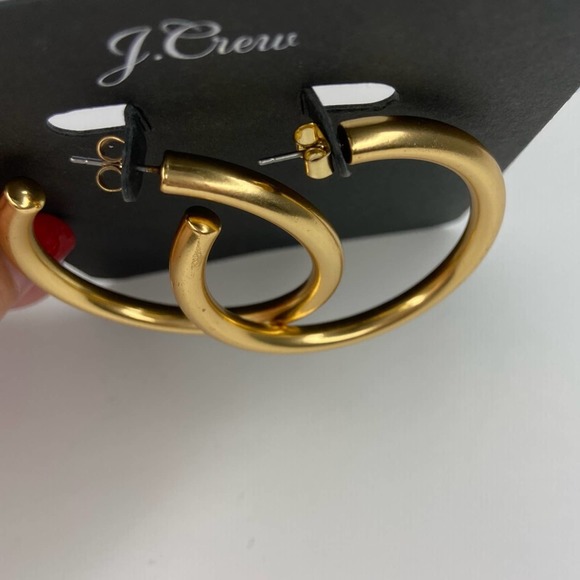 J. Crew 2” Gold hoop earrings Item AL791 - Picture 5 of 7